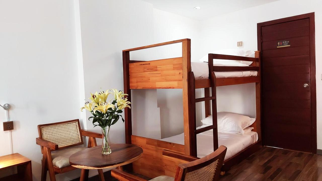 Sok Hotel And Coffee Siem Reap Luaran gambar